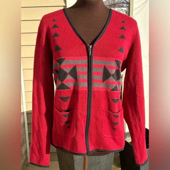 Woolrich Sweaters - WOOLRICH sL full zip cardigan -Looks new!